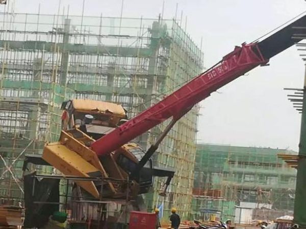 山亭区吊车出租_吊车出租时哪些环境不允许作业